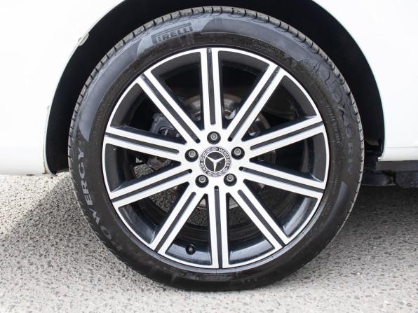 Mercedes-Benz V-Класс III (W447) Рестайлинг с пробегом 2022 года, цена 6 998 000 рублей, 52783 км, минивэн, Автокод Объявления