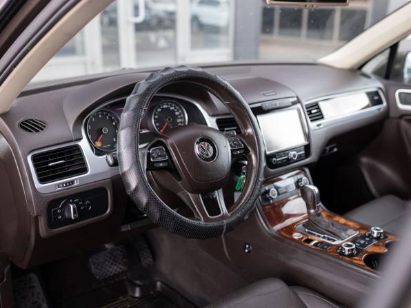 Volkswagen Touareg II с пробегом 2011 года, цена 1 850 000 рублей, 171377 км, внедорожник, Автокод Объявления
