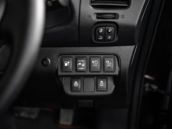 Nissan Leaf I (ZE0/AZE0) с пробегом 2014 года, цена 865 000 рублей, 77727 км, хэтчбек, Автокод Объявления
