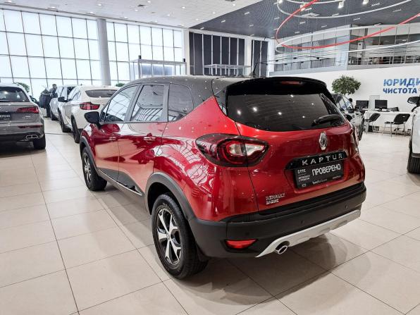 Renault Kaptur I Рестайлинг с пробегом 2020 года, цена 1 650 000 рублей, 74169 км, внедорожник, Автокод Объявления