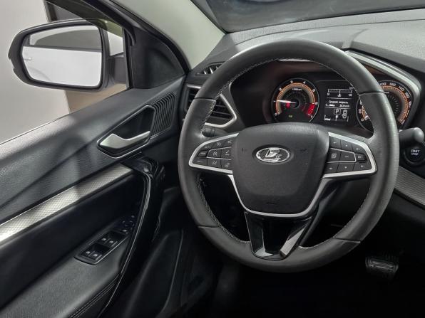 Lada (ВАЗ) Vesta I Рестайлинг (NG) с пробегом 2024 года, цена 1 224 000 рублей, 18037 км, седан, Автокод Объявления