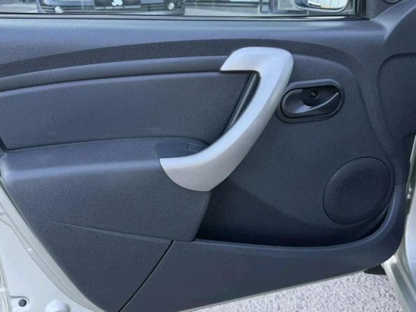 Renault Sandero I с пробегом 2014 года, цена 647 000 рублей, 176137 км, хэтчбек, Автокод Объявления