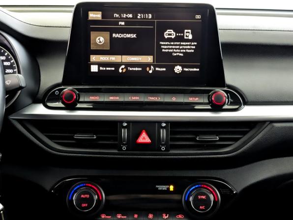 Kia Cerato IV Рестайлинг с пробегом 2022 года, цена 1 699 000 рублей, 131444 км, седан, Автокод Объявления