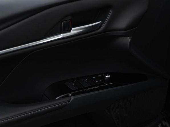 Toyota Camry IX (XV80) China Market с пробегом 2025 года, цена 3 998 999 рублей, 9180 км, седан, Автокод Объявления