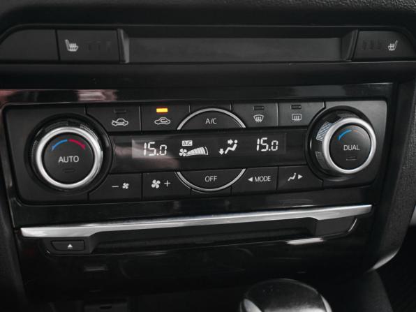 Mazda 6 III (GJ) Рестайлинг с пробегом 2016 года, цена 1 800 000 рублей, 161213 км, седан, Автокод Объявления