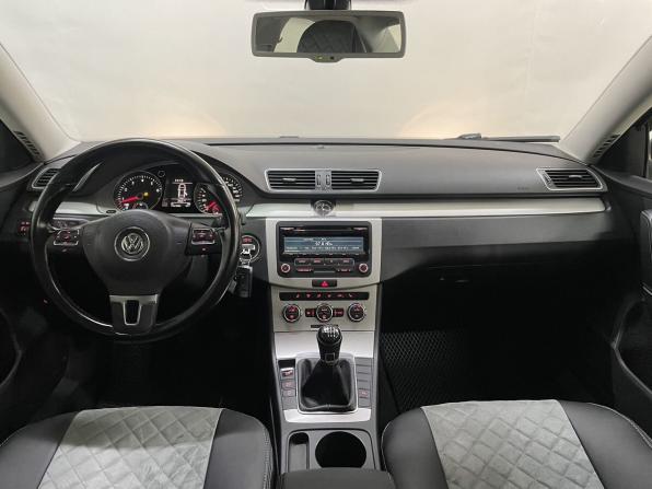 Volkswagen Passat B7 с пробегом 2014 года, цена 999 000 рублей, 156379 км, седан, Автокод Объявления