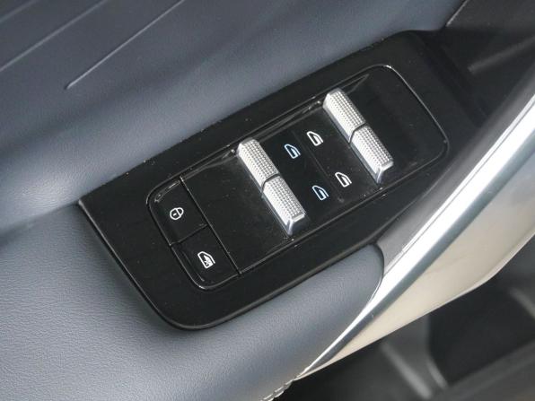 Geely Atlas II с пробегом 2024 года, цена 2 858 000 рублей, 23750 км, внедорожник, Автокод Объявления
