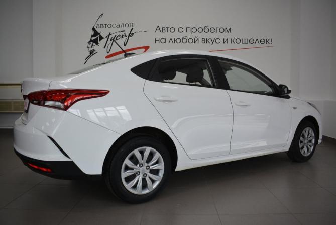 Hyundai Solaris II Рестайлинг с пробегом 2021 года, цена 1 589 000 рублей, 92000 км, седан, Автокод Объявления