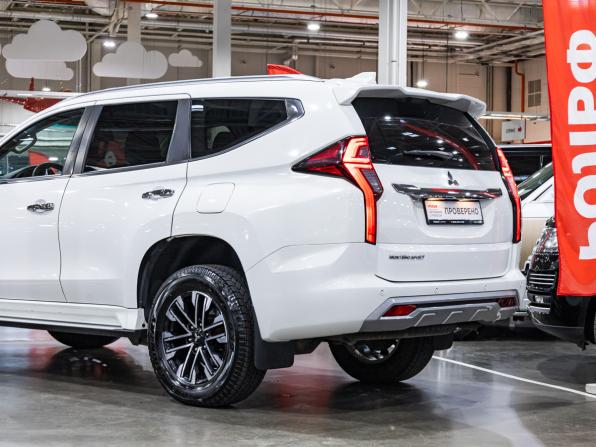 Mitsubishi Montero Sport III Рестайлинг с пробегом 2022 года, цена 3 700 000 рублей, 52419 км, внедорожник, Автокод Объявления
