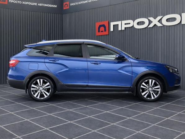 Lada (ВАЗ) Vesta I с пробегом 2022 года, цена 1 347 000 рублей, 63620 км, универсал, Автокод Объявления
