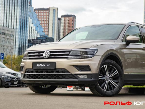Volkswagen Tiguan II с пробегом 2017 года, цена 2 188 000 рублей, 104784 км, внедорожник, Автокод Объявления
