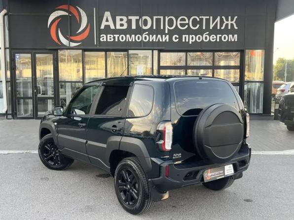 Lada (ВАЗ) Niva Travel I с пробегом 2024 года, цена 1 388 000 рублей, 4660 км, внедорожник, Автокод Объявления