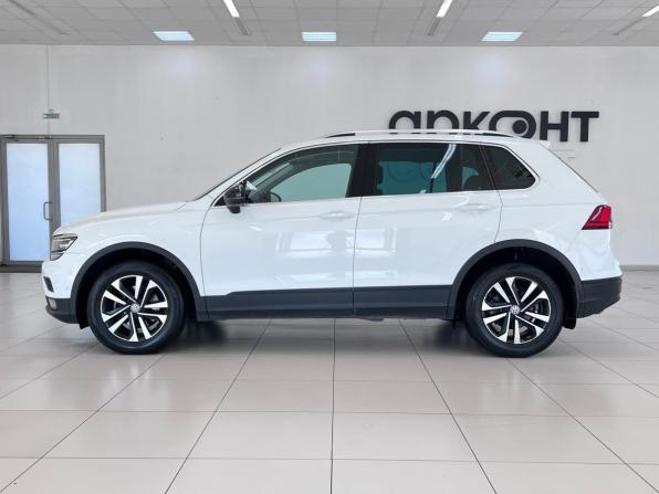 Volkswagen Tiguan II с пробегом 2019 года, цена 2 200 000 рублей, 111047 км, внедорожник, Автокод Объявления