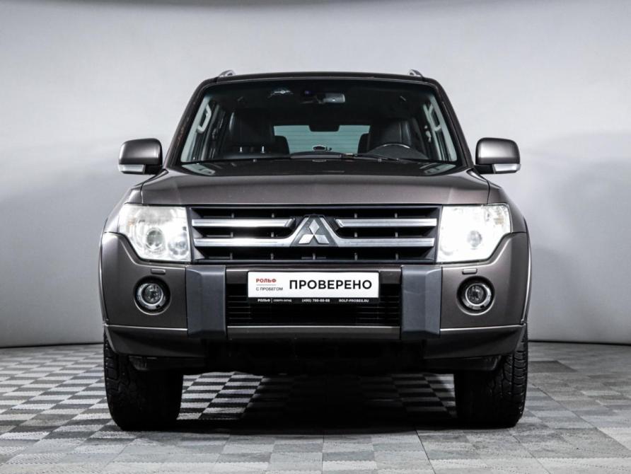 Mitsubishi Pajero IV Рестайлинг 1 Москва  - изображение 2