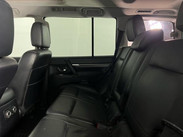 Mitsubishi Pajero IV с пробегом 2010 года, цена 1 799 000 рублей, 239000 км, внедорожник, Автокод Объявления