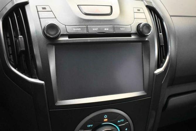 Chevrolet TrailBlazer II с пробегом 2014 года, цена 1 580 000 рублей, 135733 км, внедорожник, Автокод Объявления
