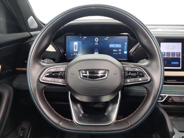 Geely Monjaro I с пробегом 2023 года, цена 2 990 000 рублей, 68950 км, внедорожник, Автокод Объявления