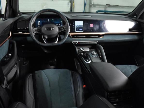Geely Monjaro I с пробегом 2023 года, цена 3 087 000 рублей, 36885 км, внедорожник, Автокод Объявления