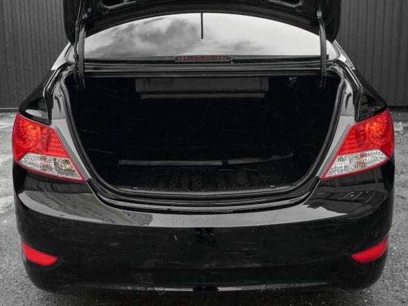 Hyundai Solaris I с пробегом 2014 года, цена 820 000 рублей, 219756 км, седан, Автокод Объявления