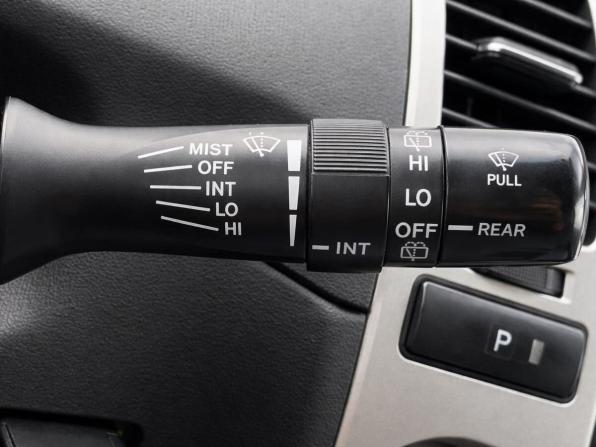 Toyota Prius II Рестайлинг (XW20) с пробегом 2007 года, цена 547 000 рублей, 165000 км, лифтбек, Автокод Объявления