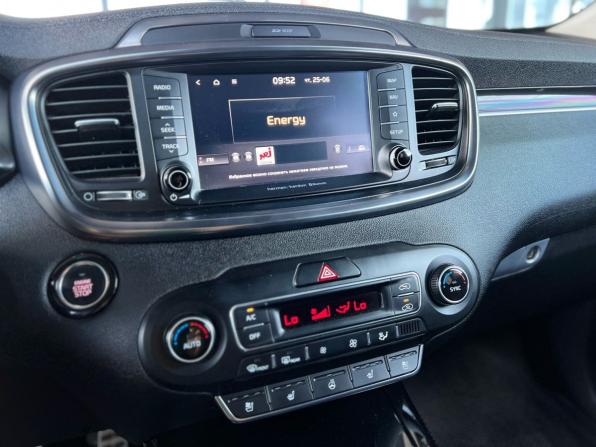 Kia Sorento III Prime Рестайлинг с пробегом 2018 года, цена 2 975 000 рублей, 196681 км, внедорожник, Автокод Объявления