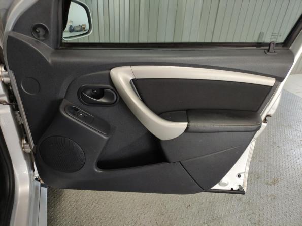 Renault Duster I с пробегом 2015 года, цена 1 070 000 рублей, 112845 км, внедорожник, Автокод Объявления
