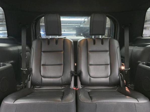 Ford Explorer V Рестайлинг с пробегом 2017 года, цена 2 035 000 рублей, 268384 км, внедорожник, Автокод Объявления