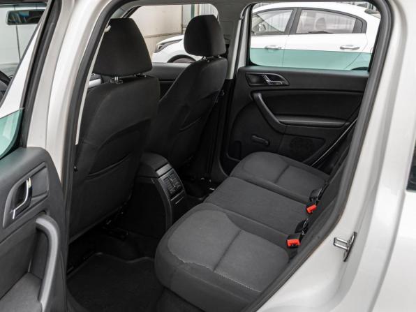 Skoda Yeti I Рестайлинг с пробегом 2014 года, цена 1 180 000 рублей, 137000 км, внедорожник, Автокод Объявления