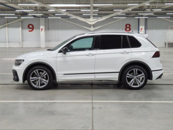Volkswagen Tiguan II с пробегом 2019 года, цена 3 390 000 рублей, 110928 км, внедорожник, Автокод Объявления
