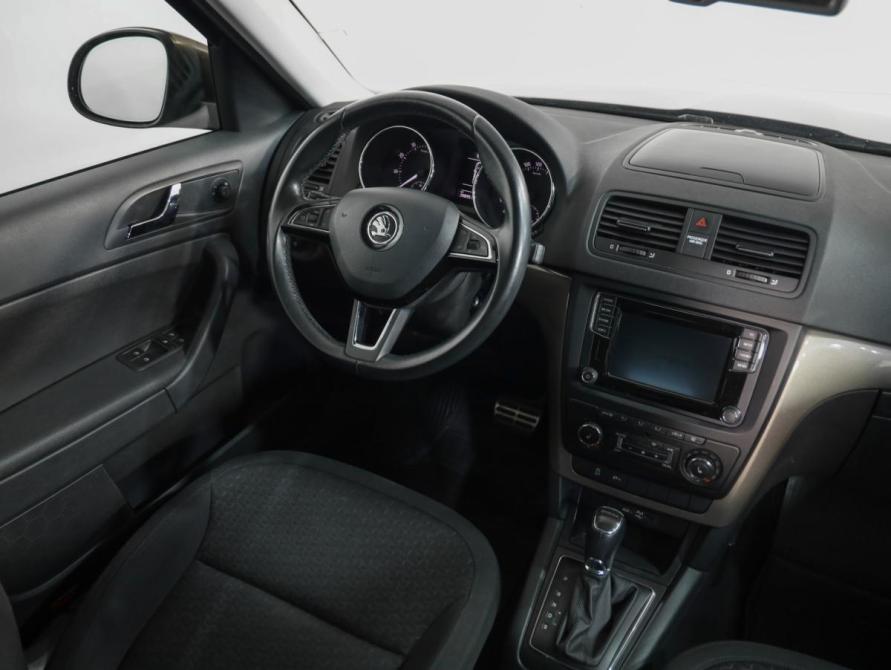 Skoda Yeti I Рестайлинг Санкт-Петербург  - изображение 9