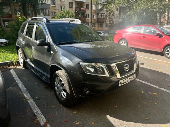Nissan Terrano III (D10) с пробегом 2016 года, цена 1 097 000 рублей, 137000 км, внедорожник, Автокод Объявления