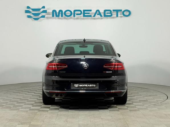 Volkswagen Passat B8 с пробегом 2016 года, цена 2 050 000 рублей, 134060 км, седан, Автокод Объявления