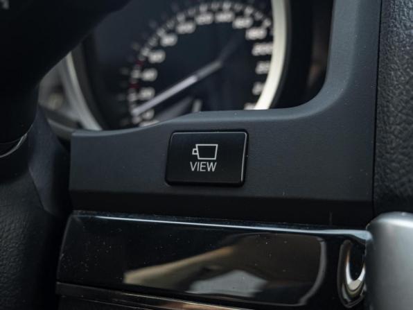 Toyota Land Cruiser 200 Series Рестайлинг 1 с пробегом 2014 года, цена 3 970 000 рублей, 330983 км, внедорожник, Автокод Объявления