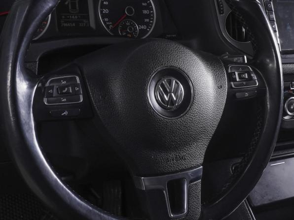 Volkswagen Tiguan I Рестайлинг с пробегом 2013 года, цена 1 190 000 рублей, 296654 км, внедорожник, Автокод Объявления