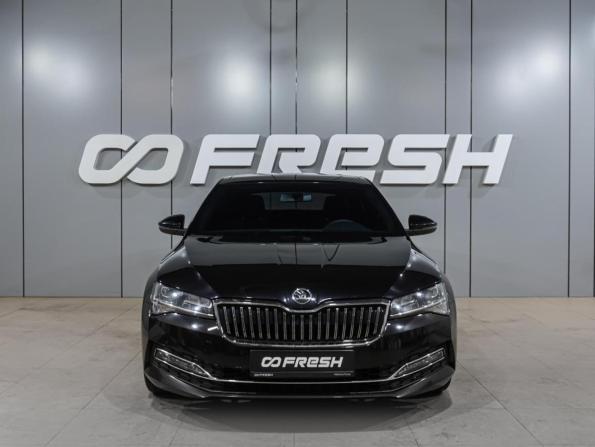 Skoda Superb IV с пробегом 2024 года, цена 2 979 000 рублей, 47256 км, лифтбек, Автокод Объявления