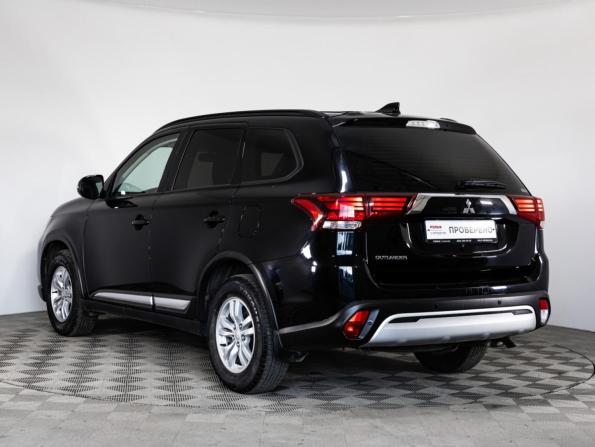 Mitsubishi Outlander III Рестайлинг 3 с пробегом 2021 года, цена 2 599 000 рублей, 91606 км, внедорожник, Автокод Объявления