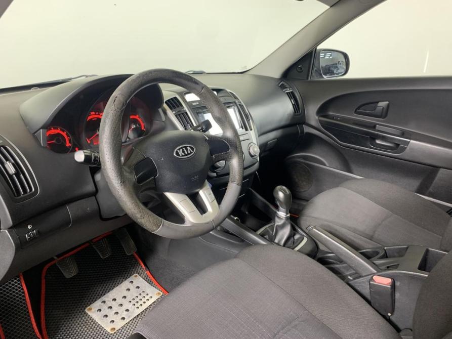 Kia Ceed I Рестайлинг Москва  - изображение 11