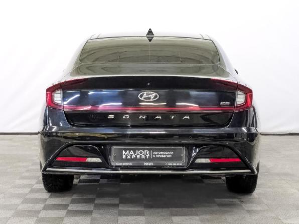 Hyundai Sonata VIII (DN8) с пробегом 2022 года, цена 2 450 000 рублей, 119008 км, седан, Автокод Объявления
