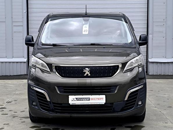 Peugeot Traveller I с пробегом 2021 года, цена 2 449 000 рублей, 371841 км, минивэн, Автокод Объявления