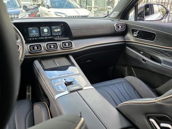 Jaecoo J8 с пробегом 2024 года, цена 3 300 000 рублей, 16818 км, внедорожник, Автокод Объявления