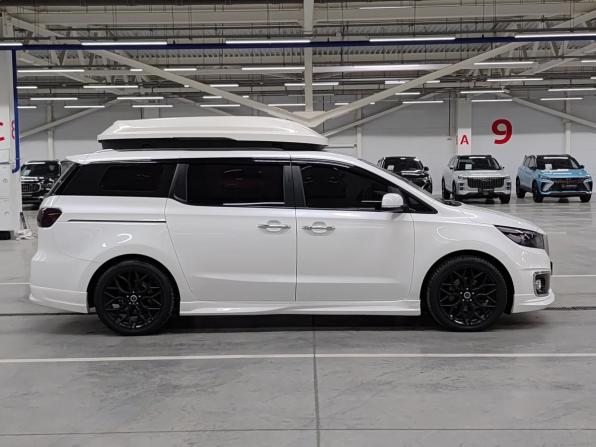 Kia Carnival III с пробегом 2016 года, цена 2 769 000 рублей, 126567 км, минивэн, Автокод Объявления