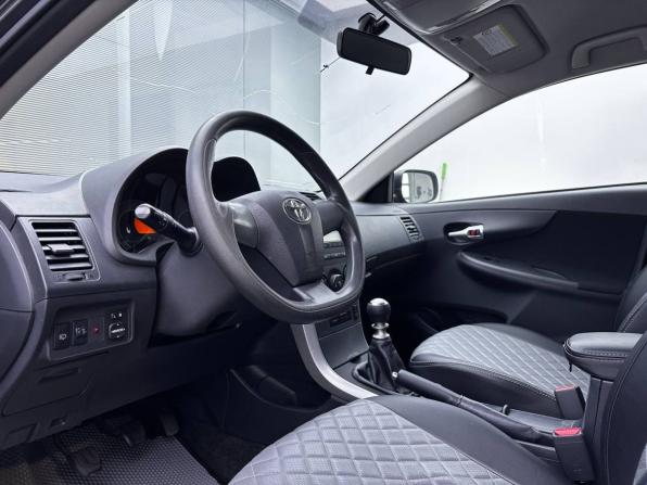 Toyota Corolla X (E140 E150) Рестайлинг с пробегом 2010 года, цена 999 000 рублей, 132187 км, седан, Автокод Объявления