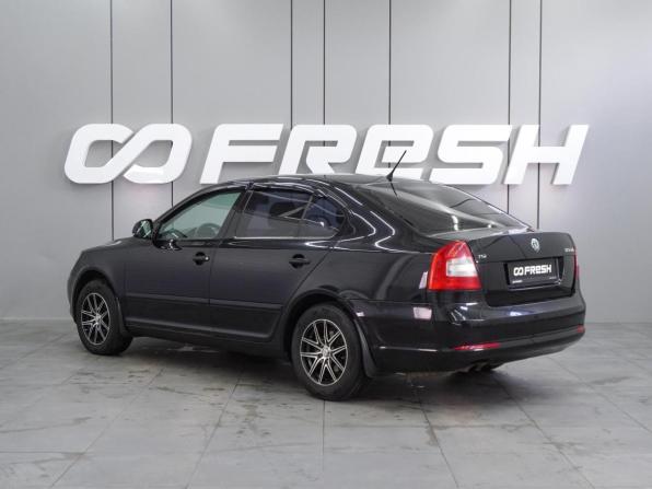 Skoda Octavia II (A5) Рестайлинг с пробегом 2013 года, цена 899 000 рублей, 252962 км, лифтбек, Автокод Объявления
