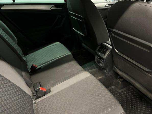 Volkswagen Tiguan II с пробегом 2018 года, цена 2 535 000 рублей, 84677 км, внедорожник, Автокод Объявления