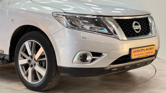 Nissan Pathfinder IV с пробегом 2015 года, цена 1 650 000 рублей, 151034 км, внедорожник, Автокод Объявления