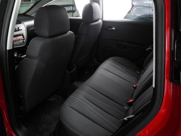 SEAT Leon II Рестайлинг с пробегом 2012 года, цена 769 000 рублей, 137218 км, хэтчбек, Автокод Объявления