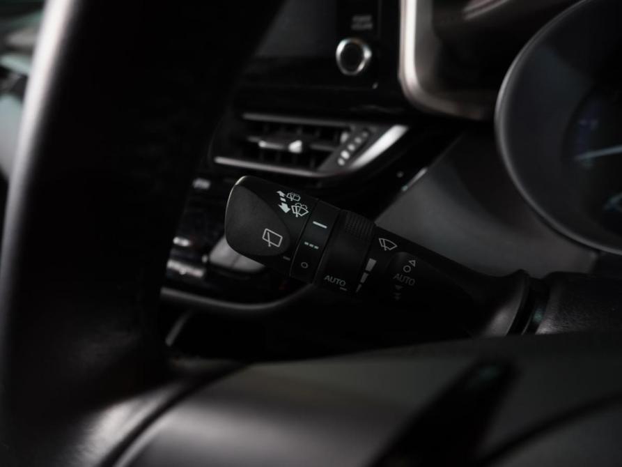 Toyota C-HR I Рестайлинг Воронеж  - изображение 14