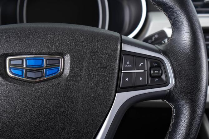 Geely Atlas I с пробегом 2021 года, цена 1 529 000 рублей, 125632 км, внедорожник, Автокод Объявления