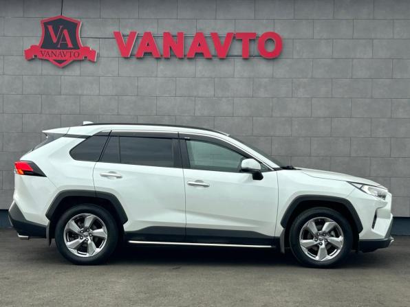 Toyota RAV4 V (XA50) с пробегом 2020 года, цена 3 230 000 рублей, 103353 км, внедорожник, Автокод Объявления