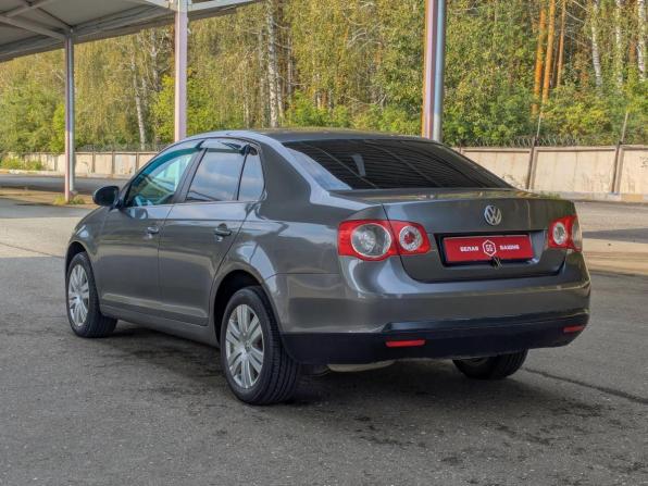 Volkswagen Jetta V с пробегом 2010 года, цена 449 900 рублей, 328000 км, седан, Автокод Объявления
